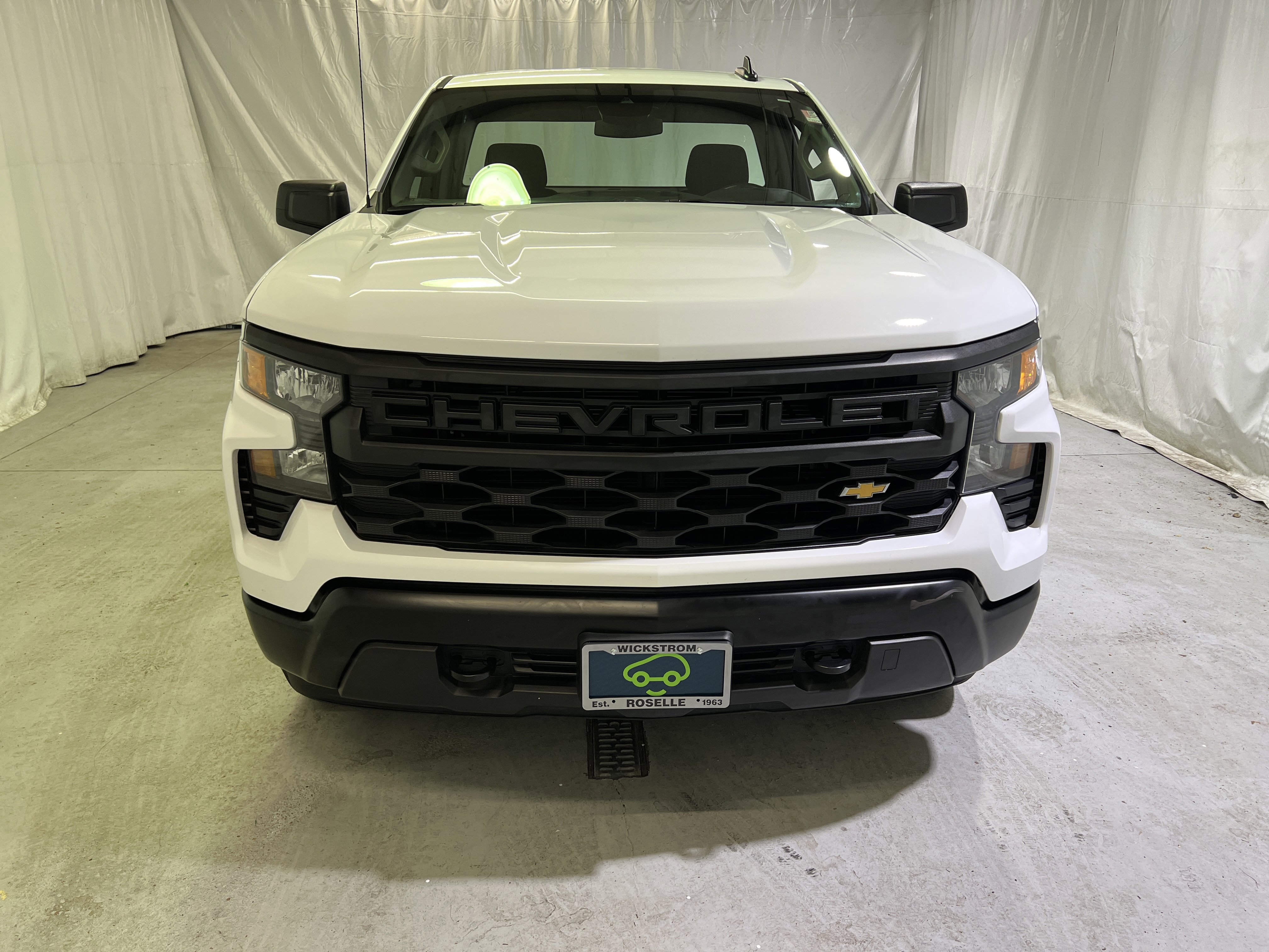 Certified 2024 Chevrolet Silverado 1500 W/T w/ Trailering Package image 3