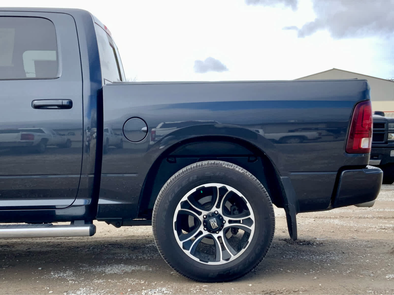 Used 2017 RAM 1500 Sport image 12