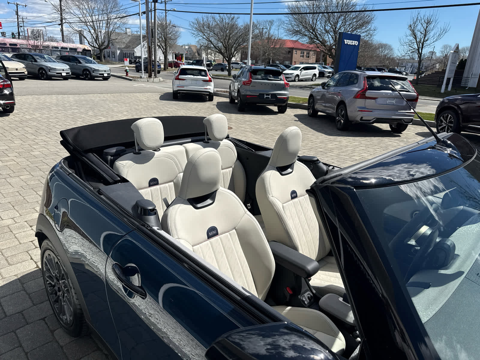 Used 2025 MINI Cooper S image 46