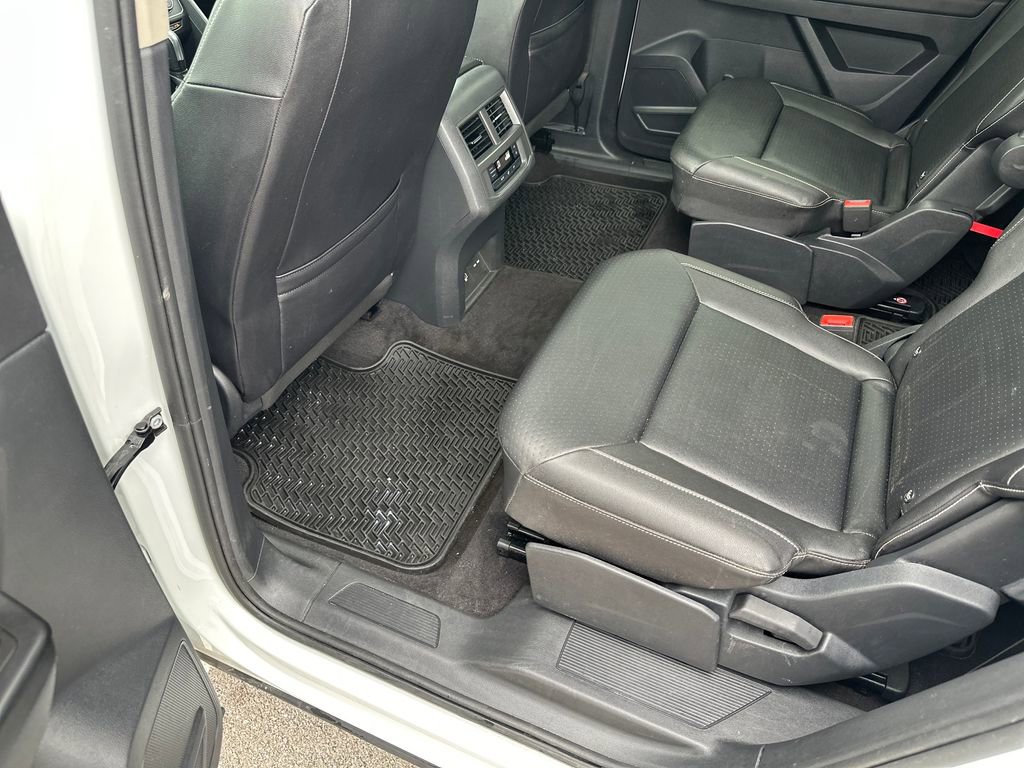 Used 2021 Volkswagen Atlas SE w/ Panoramic Sunroof Package FWD image 49