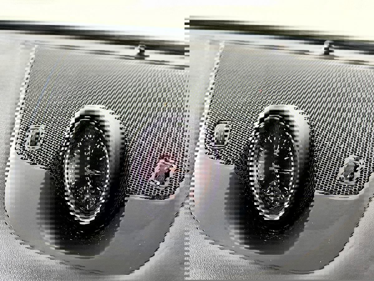 Used 2017 Maserati Levante S image 29