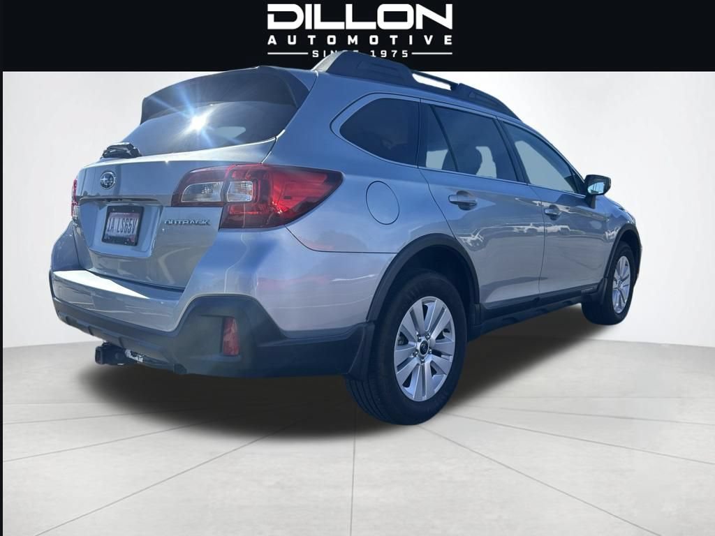 Used 2018 Subaru Outback 2.5i Premium w/ Protection Package #1 AWD/4WD image 5