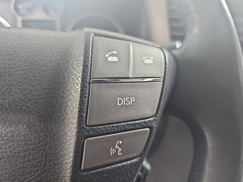 Used 2010 Lexus LX 570 4WD w/ Luxury Pkg image 27