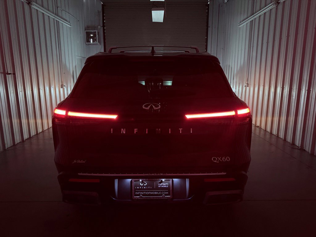 Certified 2023 INFINITI QX60 Sensory w/ Cargo Package FWD image 9