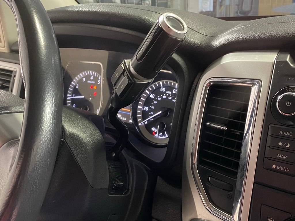 Used 2019 Nissan Titan SV w/ SV Convenience Package AWD/4WD image 26