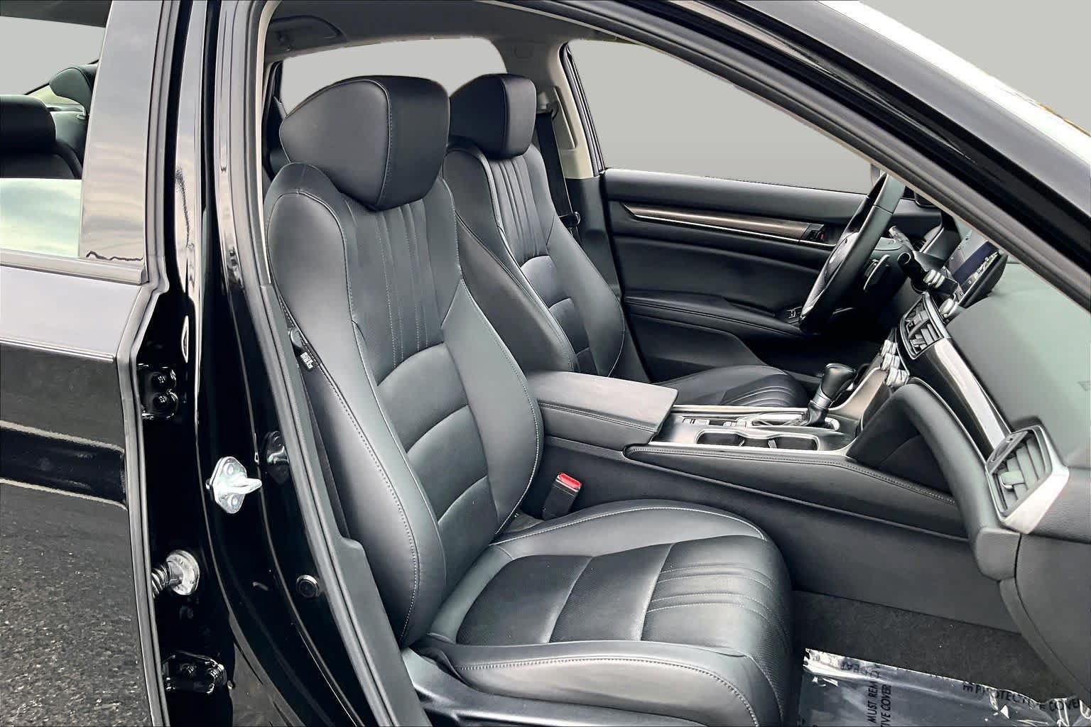 Used 2022 Honda Accord Sport Special Edition image 9