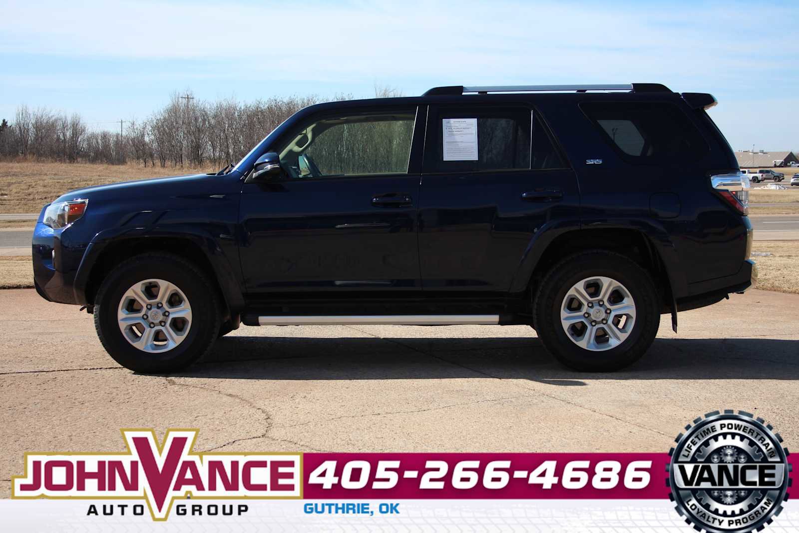 Used 2024 Toyota 4Runner SR5 Premium w/ Moonroof Package AWD/4WD image 5