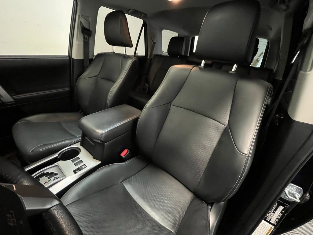 Used 2022 Toyota 4Runner Limited image 11