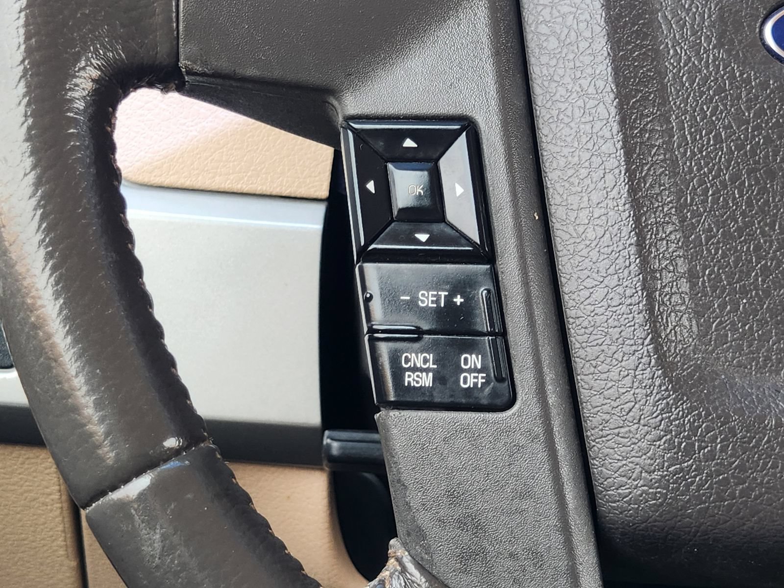 Used 2012 Ford F150 Lariat w/ Lariat Chrome Pkg RWD image 30