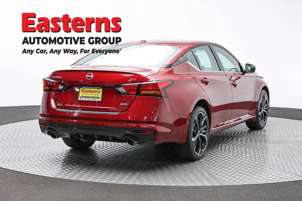 Used 2023 Nissan Altima 2.5 SR w/ SR Premium Package AWD/4WD image 5