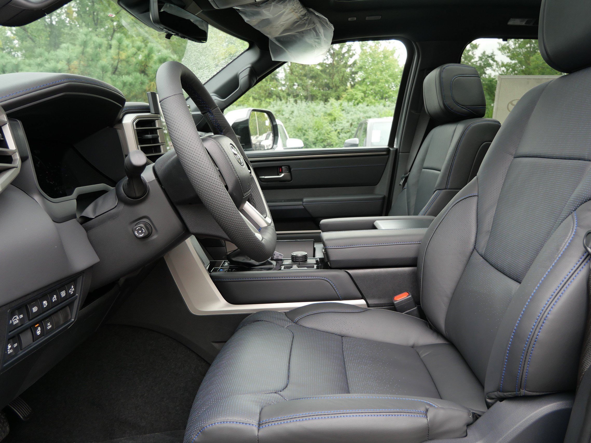 New 2026 Toyota Sequoia Platinum AWD/4WD image 5