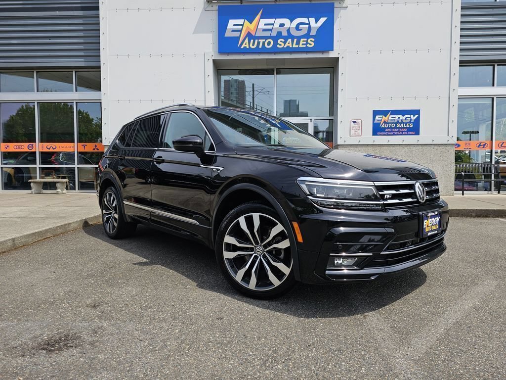 Used 2021 Volkswagen Tiguan SEL Premium R-Line w/ 3rd Row Seat Package AWD/4WD image 2