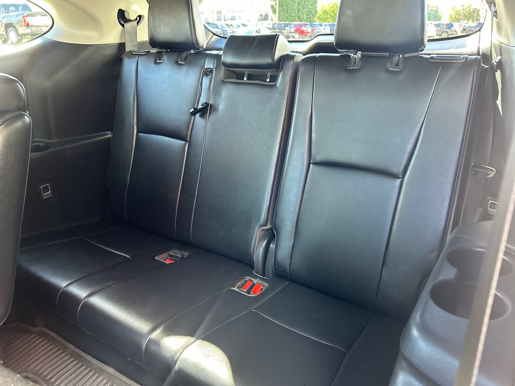 Used 2022 Toyota Highlander Platinum AWD/4WD image 34