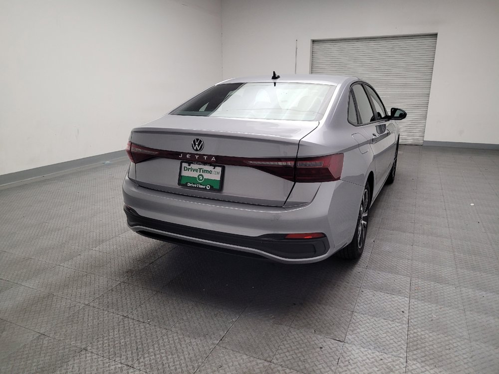 Used 2025 Volkswagen Jetta Sport FWD image 7