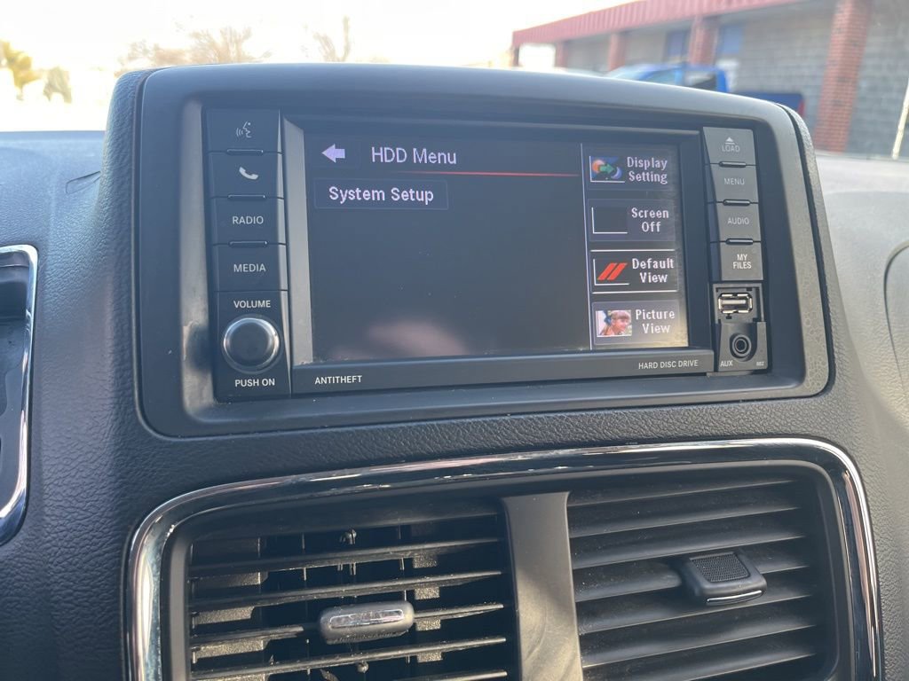 Used 2018 Dodge Grand Caravan SE image 61