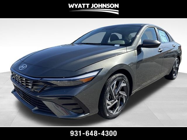 Used 2025 Hyundai Elantra SEL image 1