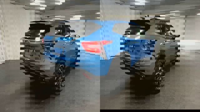 New 2026 Chevrolet Trax RS w/ Driver Confidence Package image 8