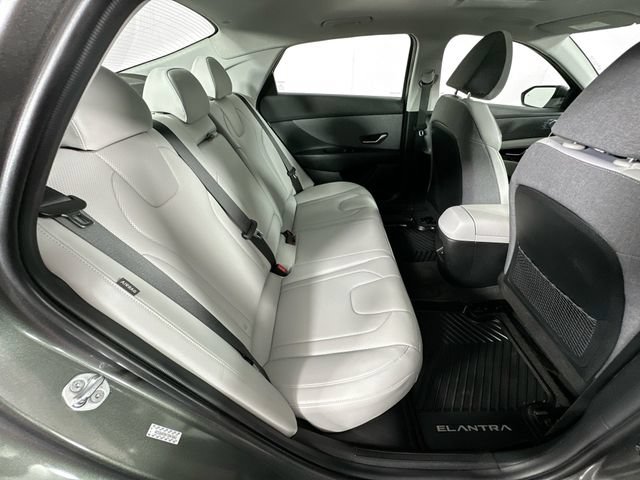 Used 2024 Hyundai Elantra Limited FWD image 30