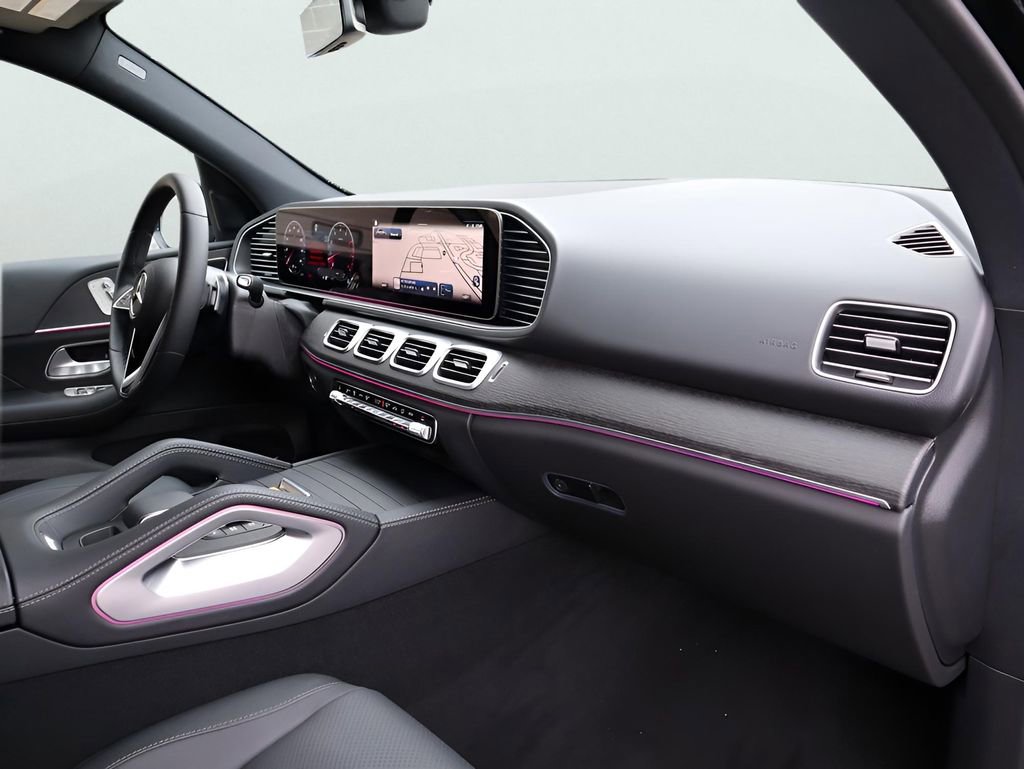 Certified 2025 Mercedes-Benz GLE 450 4MATIC image 11