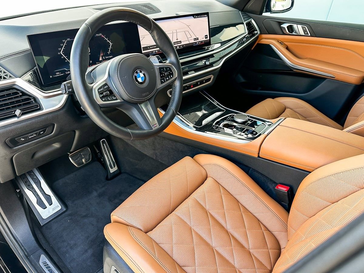 Certified 2024 BMW X5 sDrive40i w/ M Sport Package image 12