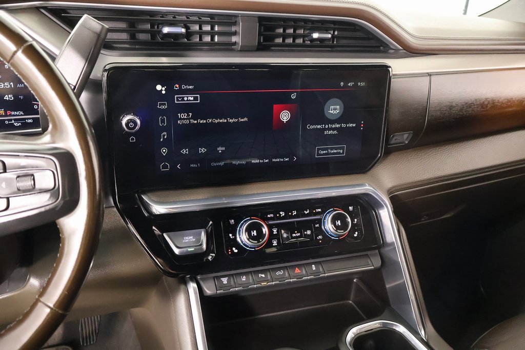 Used 2024 GMC Sierra 3500 Denali image 5