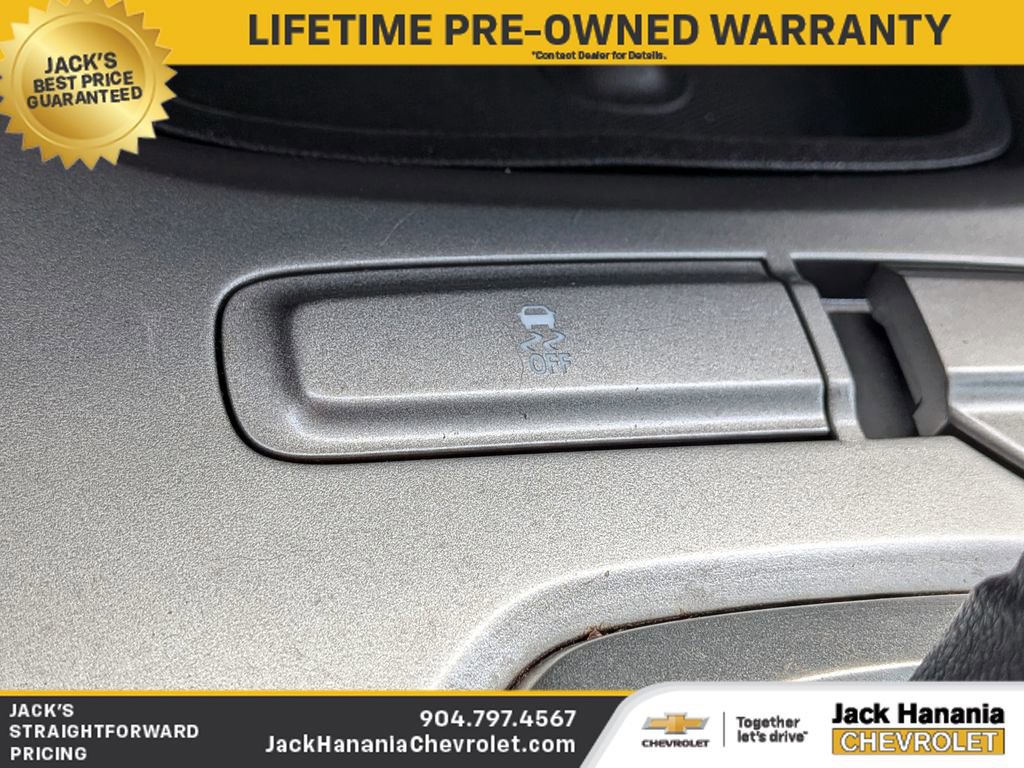 Used 2014 Chevrolet Camaro LS RWD image 17