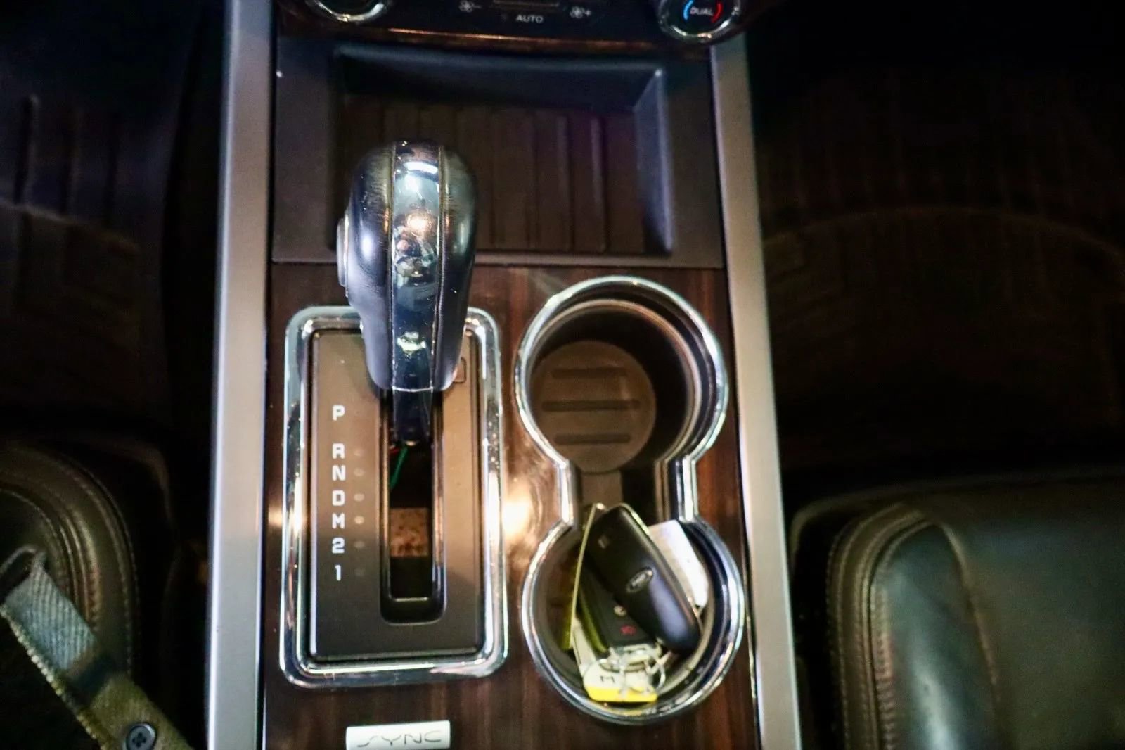 Used 2016 Ford Expedition EL Platinum image 27