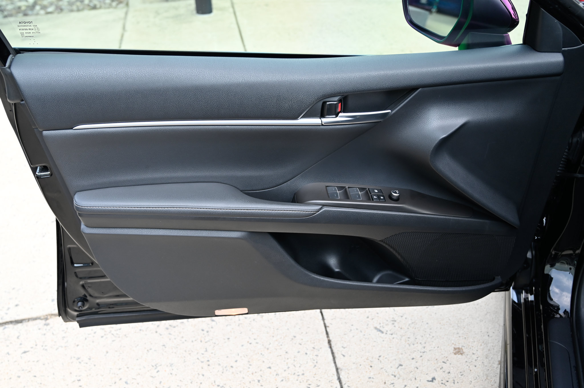 Used 2023 Toyota Camry XSE w/ Navigation Package FWD image 20