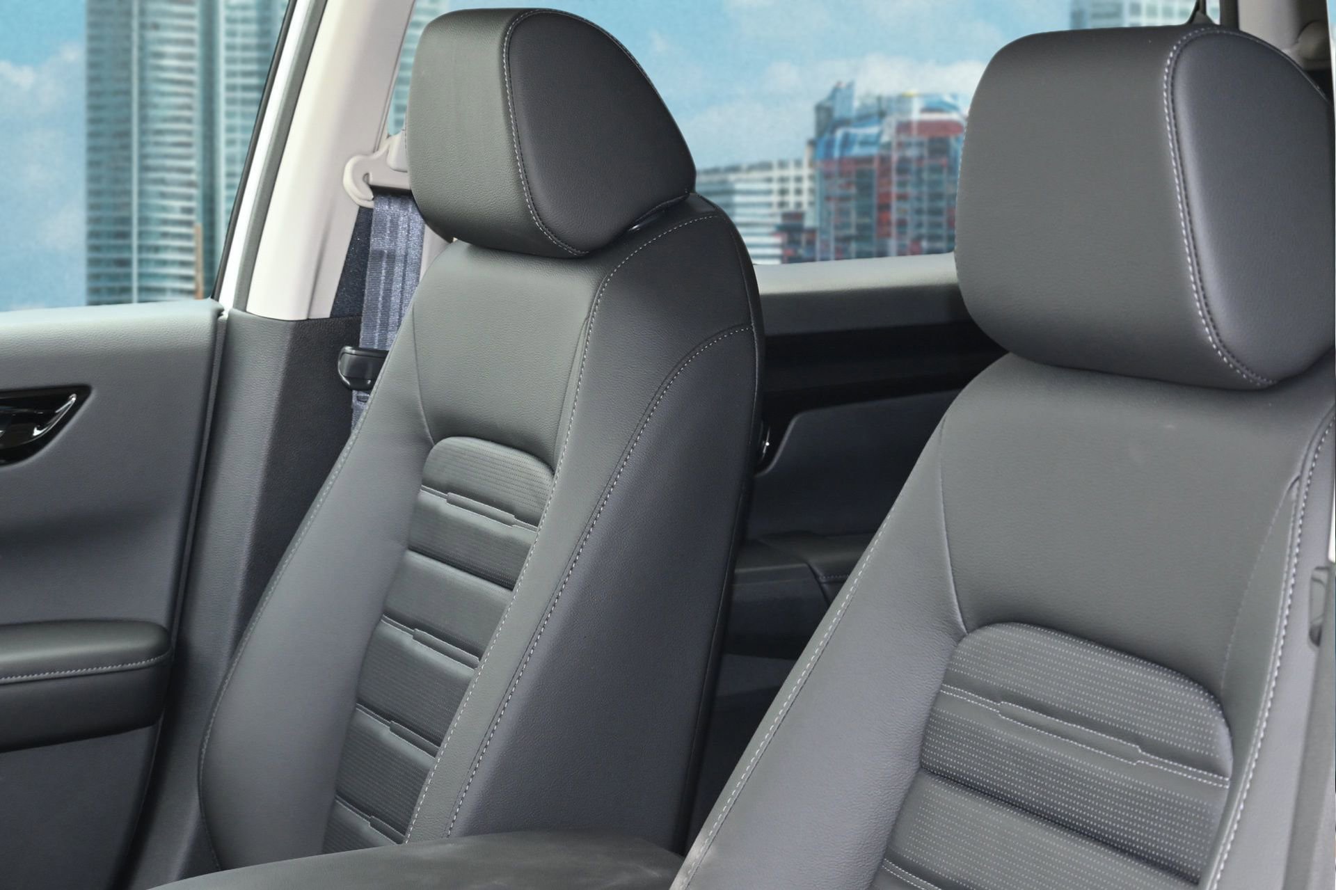 New 2026 Honda CR-V EX-L image 16