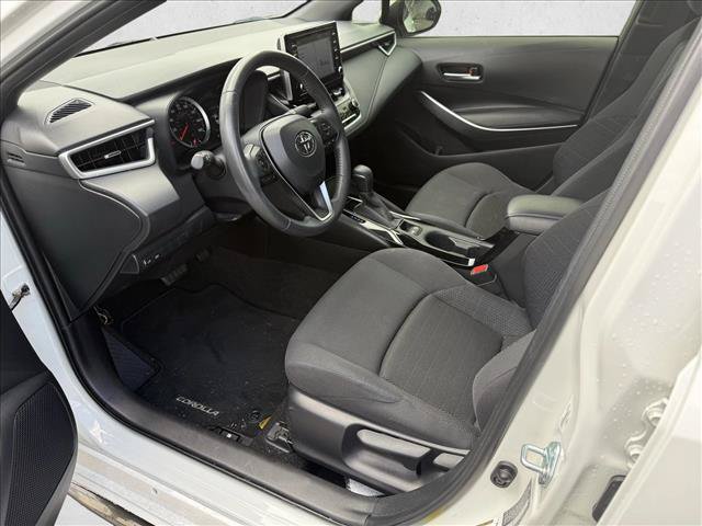 Used 2020 Toyota Corolla SE w/ Carpet Mat Package (TMS) FWD image 9