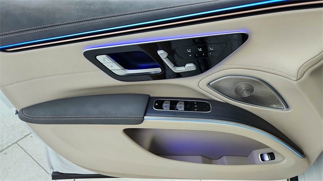 Used 2024 Mercedes-Benz EQS 450+ 4MATIC Sedan image 34