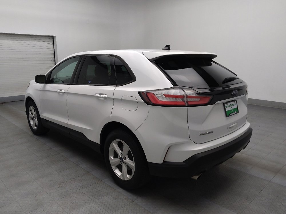 Used 2019 Ford Edge SE image 5