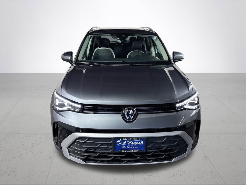 New 2026 Volkswagen Taos SE AWD/4WD image 3