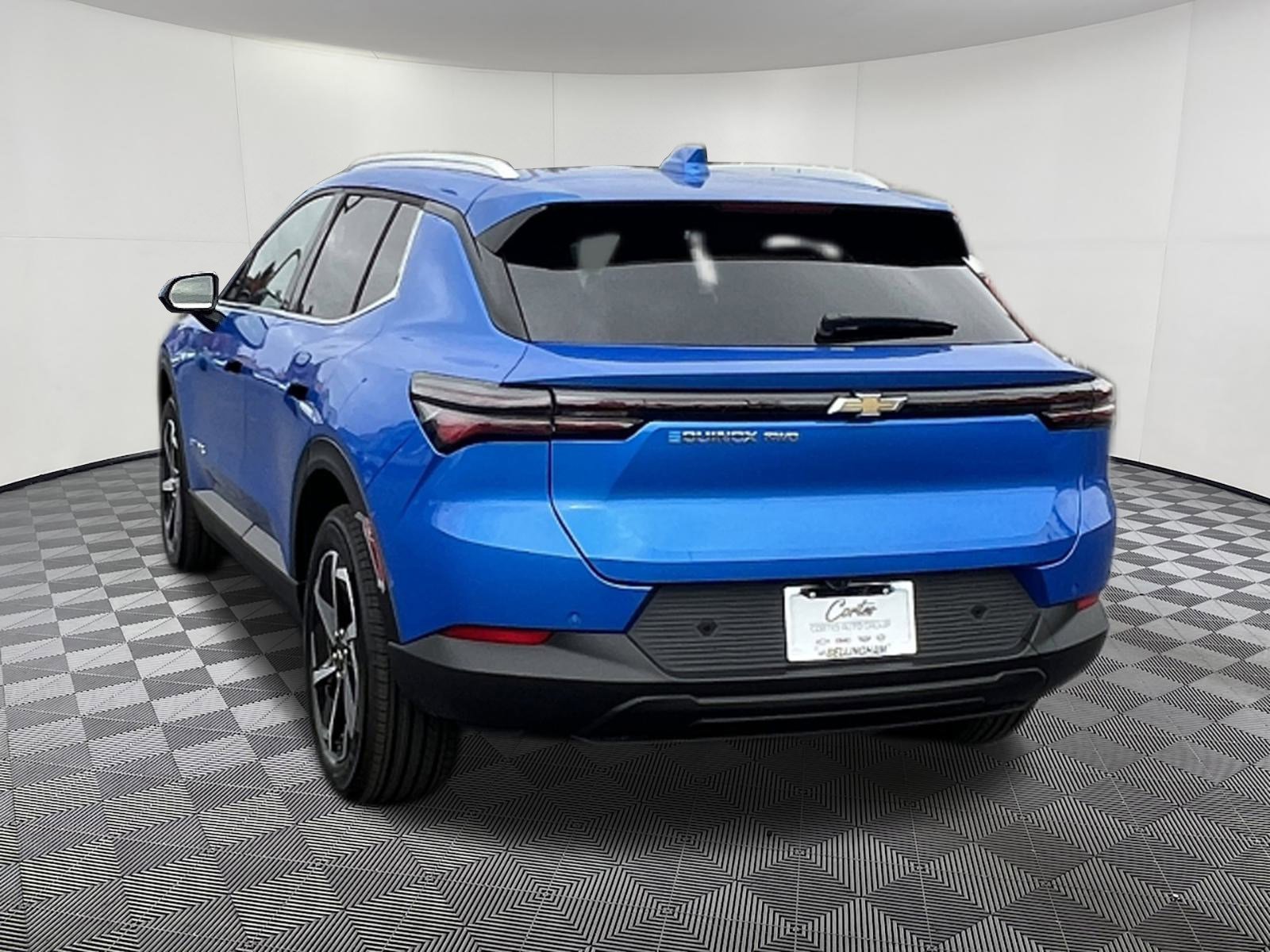 New 2026 Chevrolet Equinox EV LT image 4