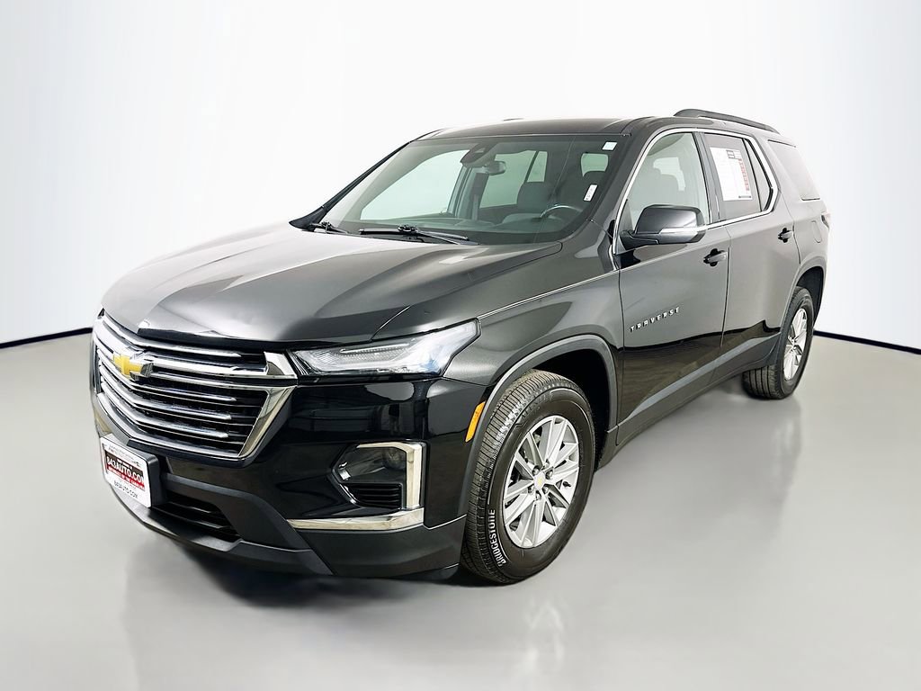 Used 2022 Chevrolet Traverse LT w/ LPO, Floor Liner Package AWD/4WD video 3