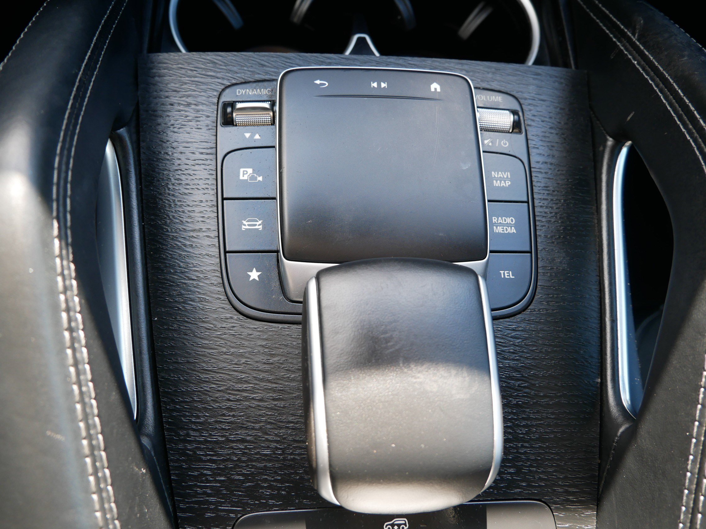 Used 2024 Mercedes-Benz GLE 53 AMG 4MATIC Coupe image 31