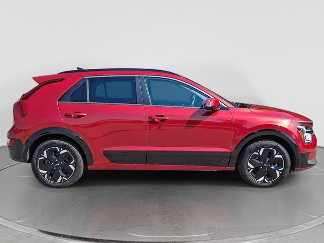 Used 2023 Kia Niro Wind FWD image 9