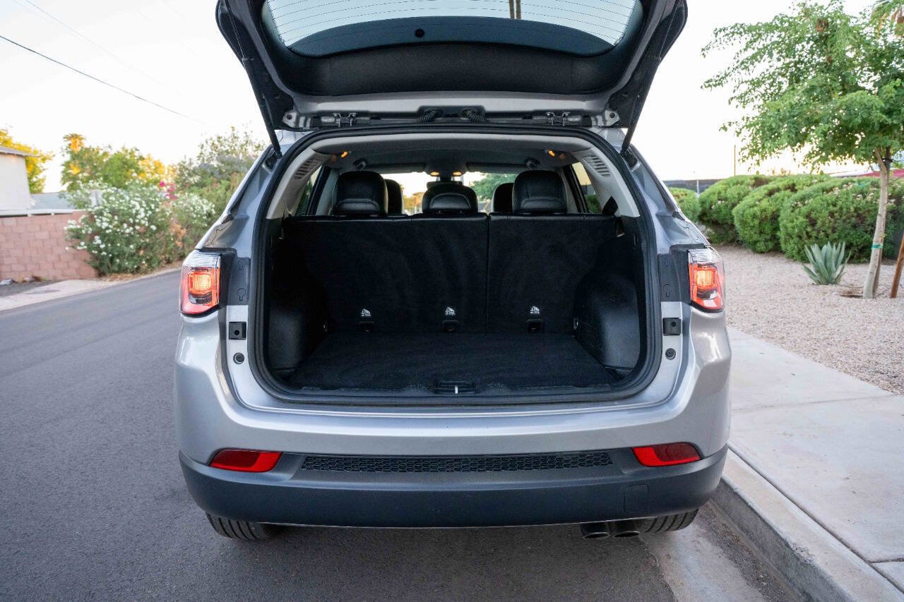 Used 2020 Jeep Compass Limited image 18