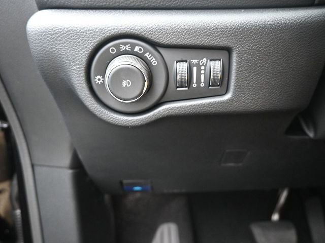 New 2026 Chrysler Pacifica Pinnacle image 33