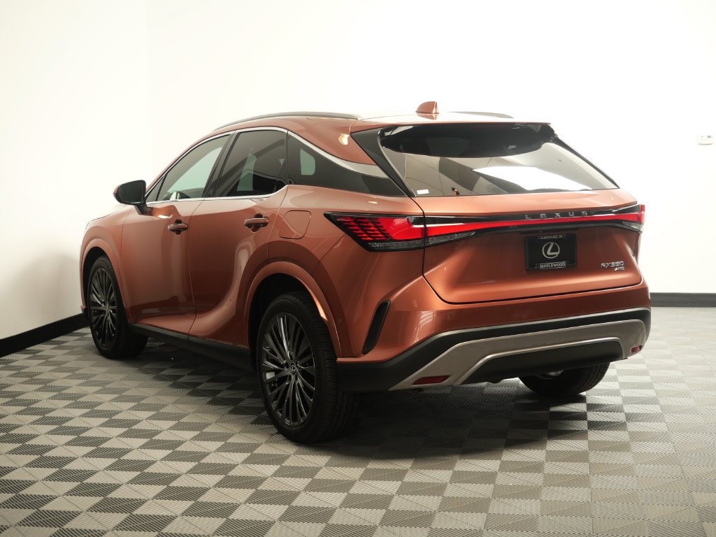 Certified 2023 Lexus RX 350 AWD w/ Accessory Package image 6