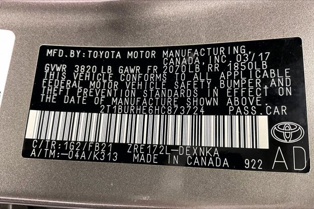 Used 2017 Toyota Corolla LE image 32