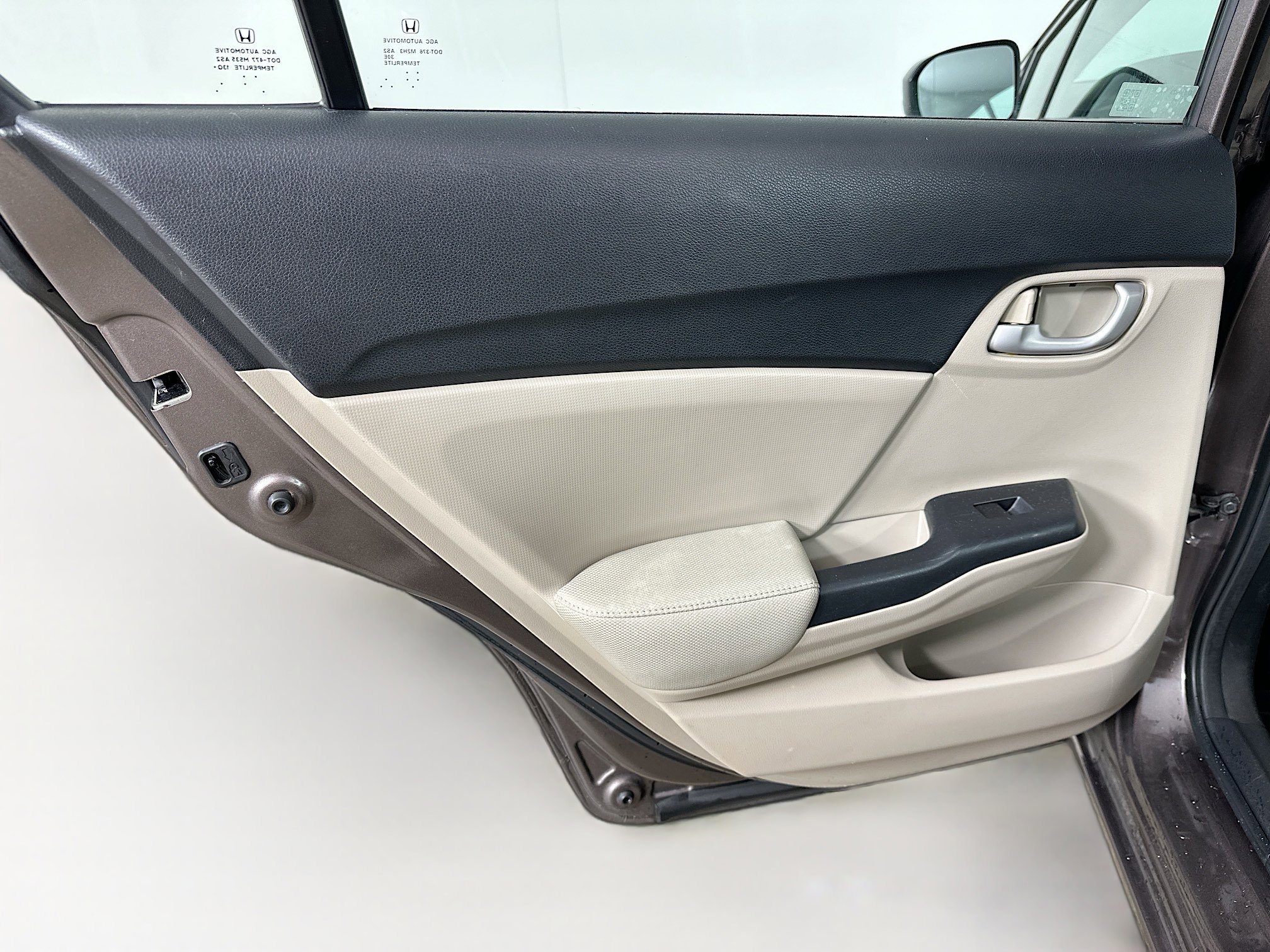 Used 2014 Honda Civic LX image 25