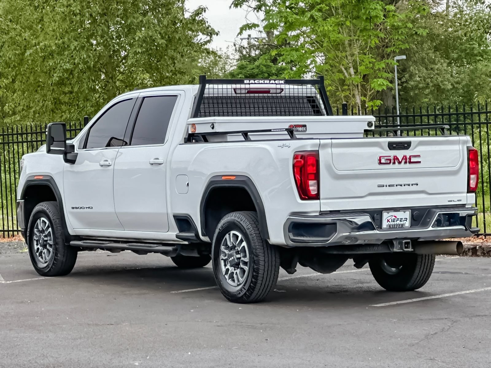 Used 2022 GMC Sierra 3500 SLE w/ Fleet Comfort Package AWD/4WD image 5
