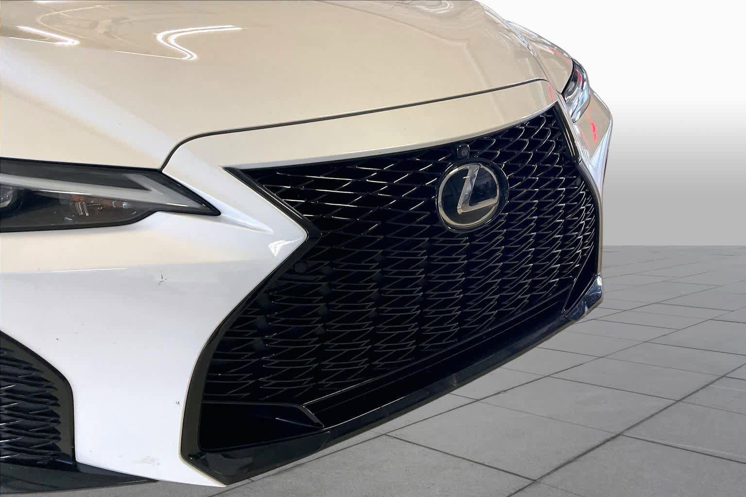 Used 2024 Lexus IS 350 F Sport w/ Navigation Package RWD image 31
