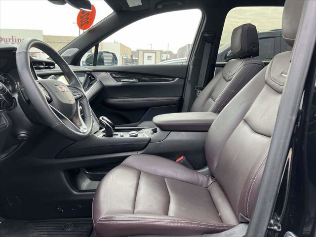 Used 2024 Cadillac XT6 Premium Luxury image 17