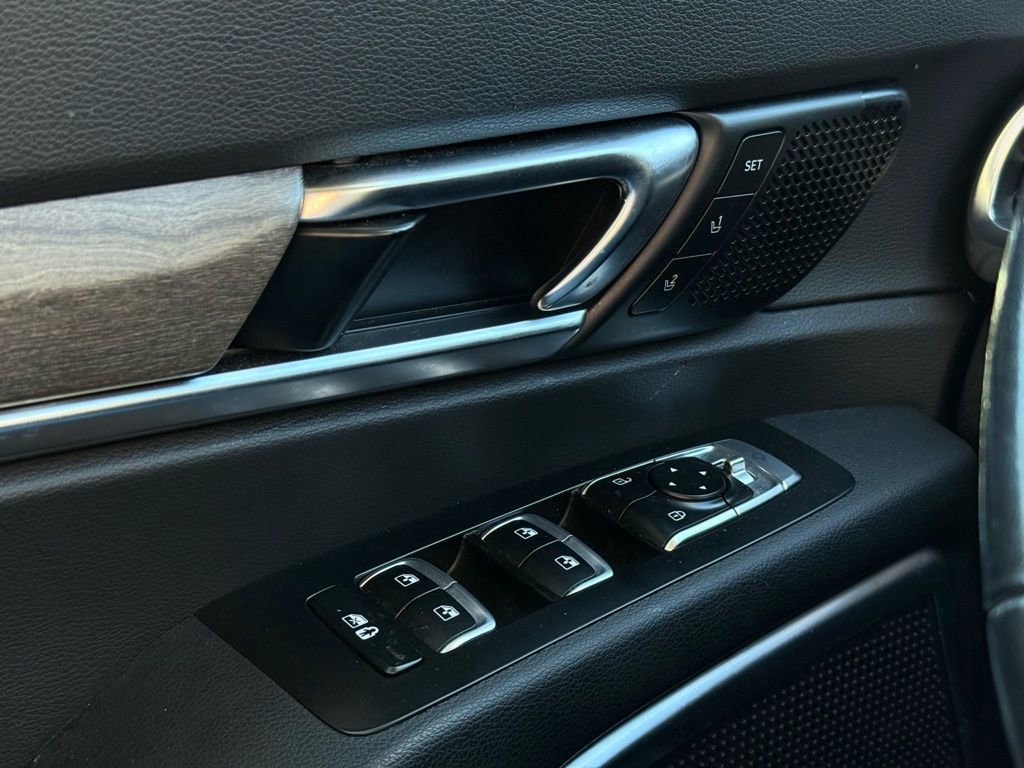 Certified 2022 Kia Telluride SX w/ SX Prestige Package image 18