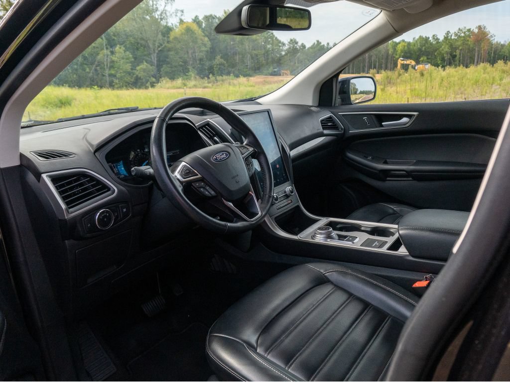Used 2024 Ford Edge SEL AWD/4WD image 11