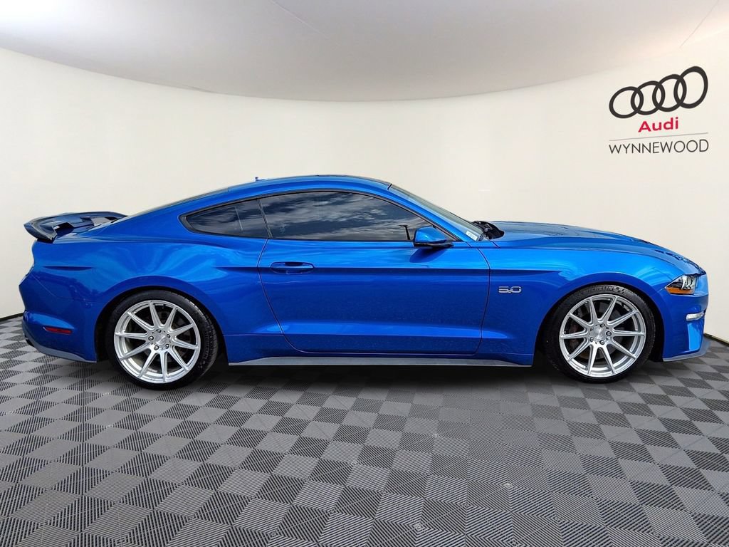 Used 2021 Ford Mustang GT Premium w/ GT Performance Package RWD image 7