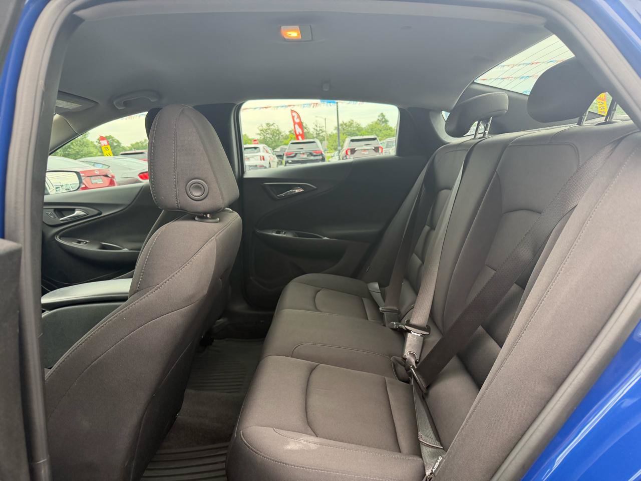 Used 2023 Chevrolet Malibu LS FWD image 16