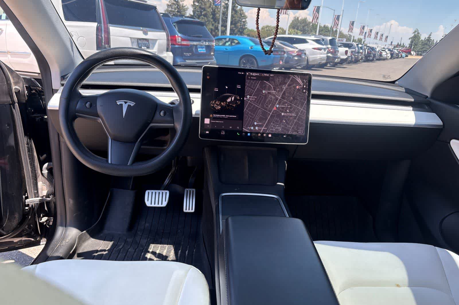 Used 2021 Tesla Model Y Performance AWD/4WD image 4